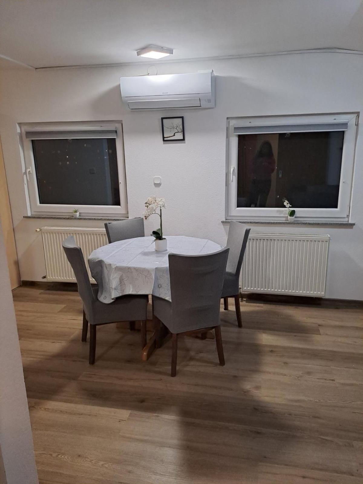 Apartma Golovec Ljubljana Bagian luar foto