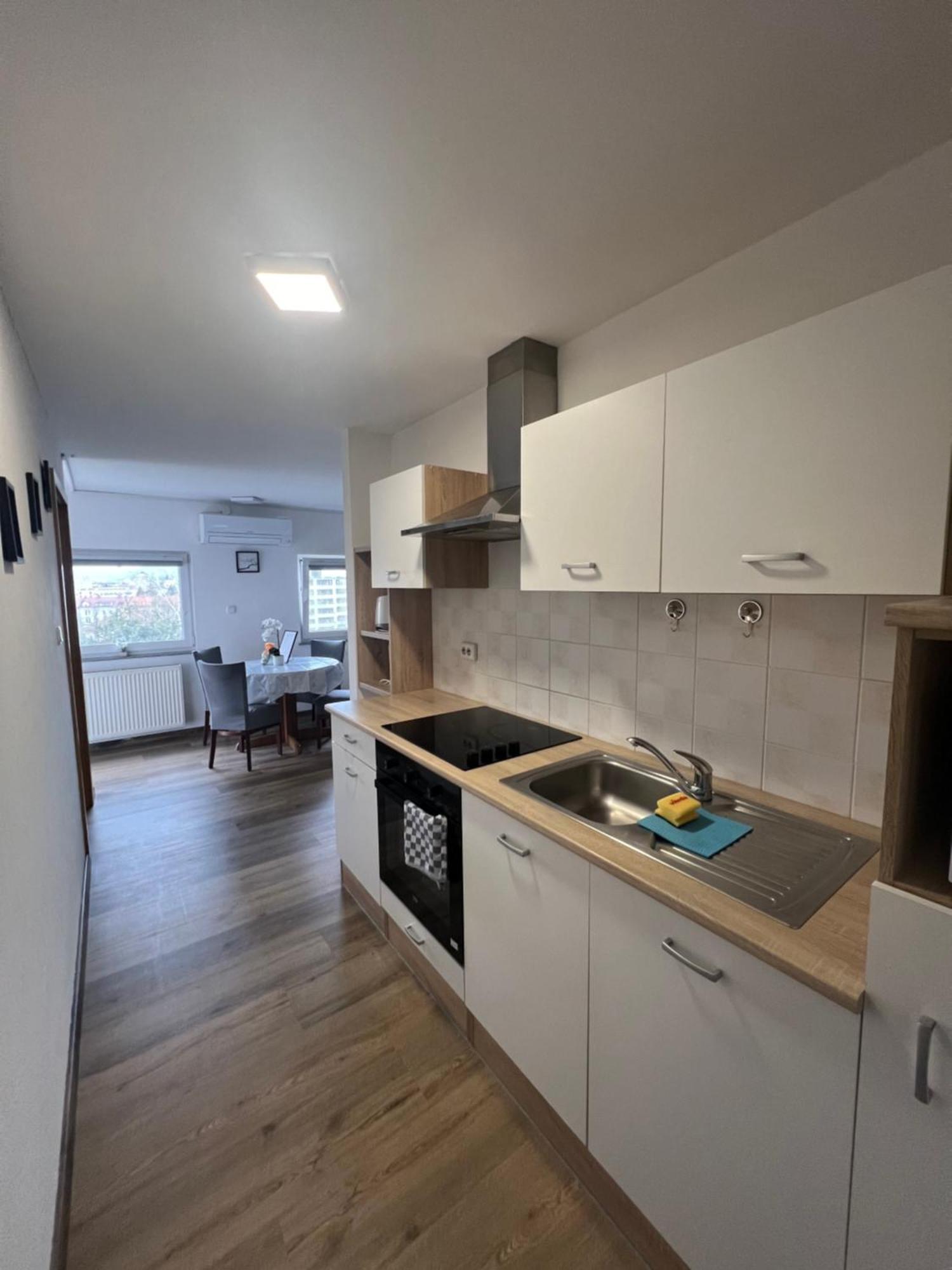 Apartma Golovec Ljubljana Bagian luar foto